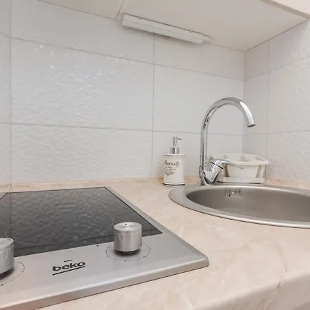 شقة Flora Maris Ae1599 *