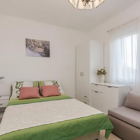 Flora Maris Ae1599 * بريفلاكا