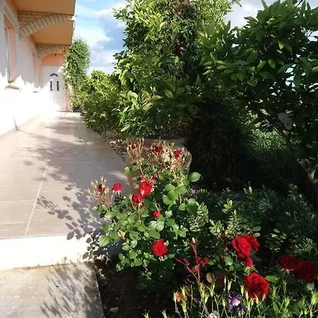 Flora Maris Ae1599 شقة *